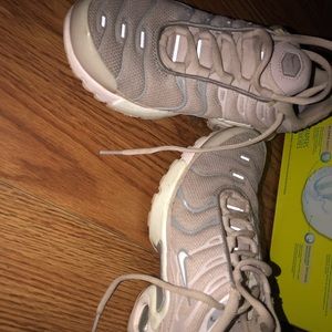 Nike Shoes - Nike Nike Shoes - Nike